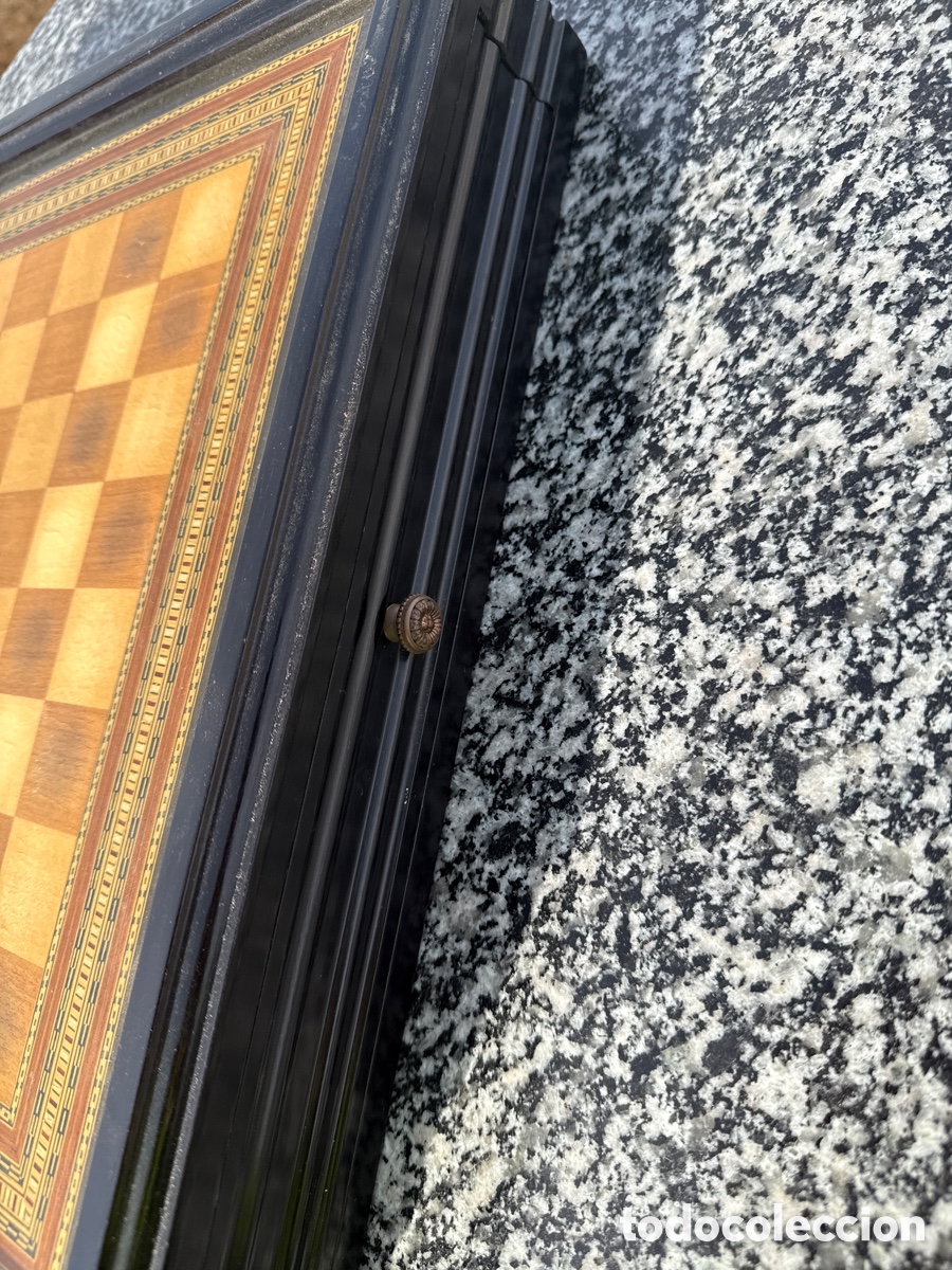 Juegos de mesa: Ajedrez antiguo de madera con las figuras de plomo completo - Foto 6