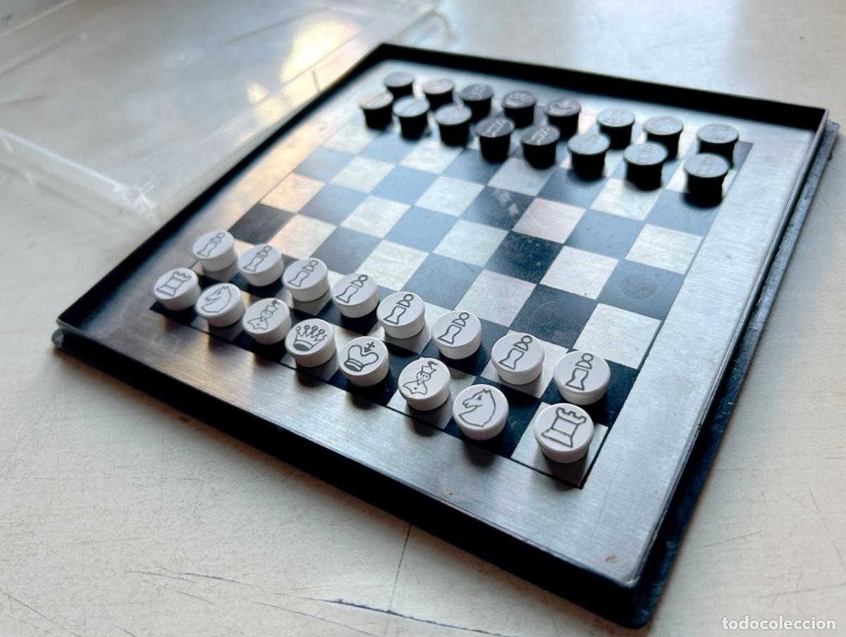 Juegos de mesa: Juego magn&eacute;tico de AJEDREZ de bolsillo - Foto 3