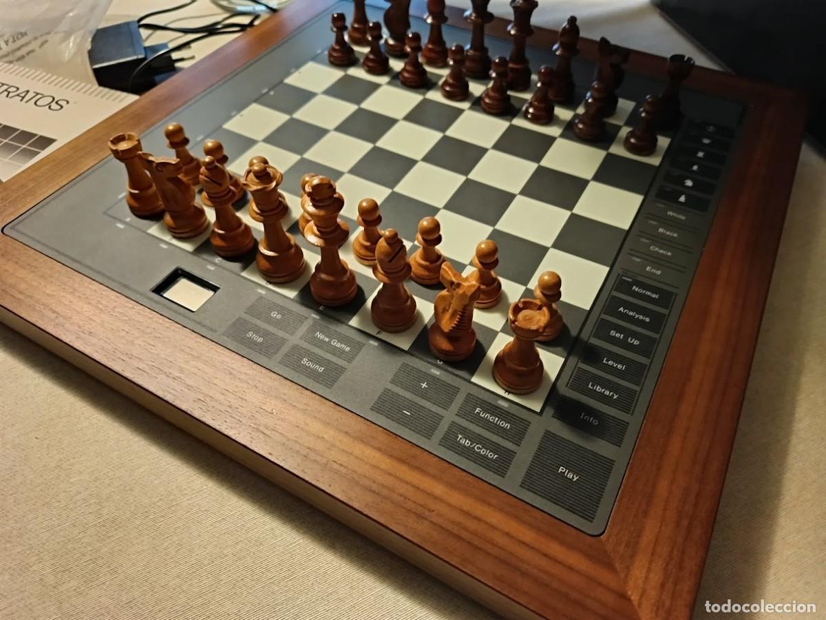 Juegos de mesa: AJEDREZ ELECTRONICO STRATOS - Foto 14