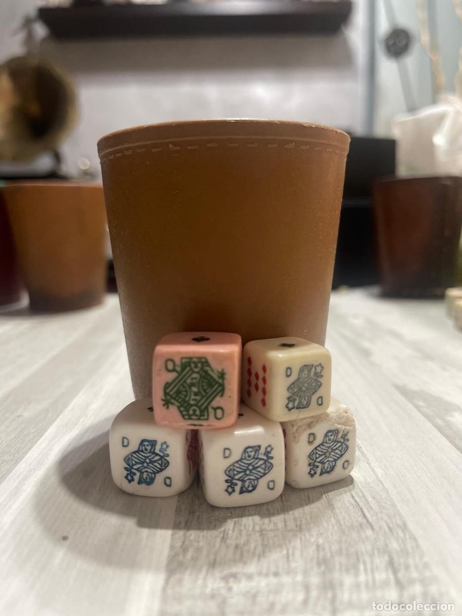 Juegos de mesa: CUBILETE DE PLASTICO 5 DADOS POKER - Foto 8