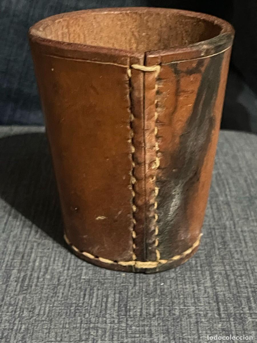 Juegos de mesa: CUBILETE CUERO ANTIGUO MARRON OSCURO - Foto 2