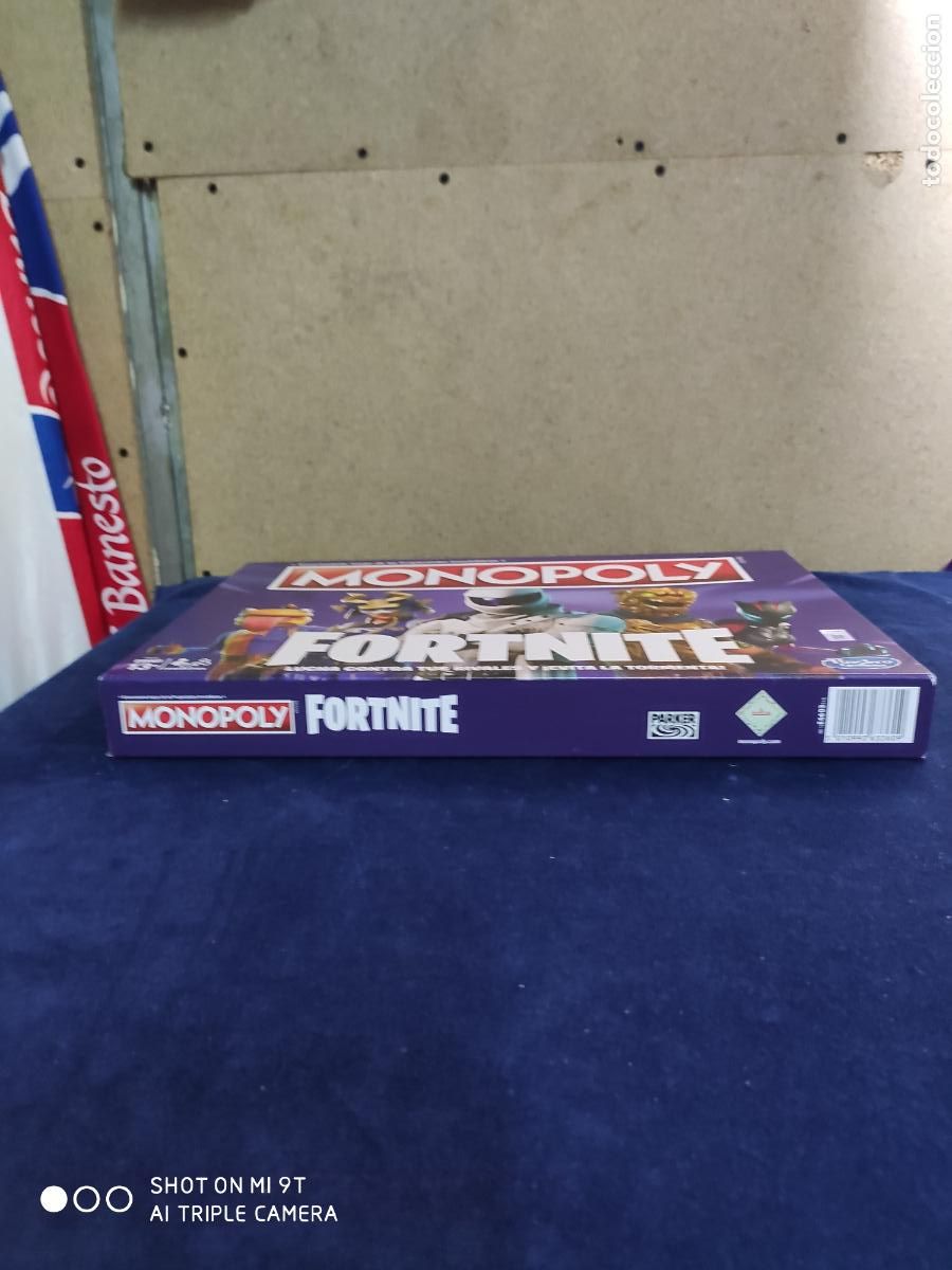 Juegos de mesa: MONOPOLY FORTNITE COMPLETO SIN JUGAR - Foto 8