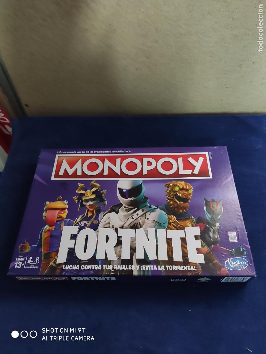 Juegos de mesa: MONOPOLY FORTNITE COMPLETO SIN JUGAR - Foto 1