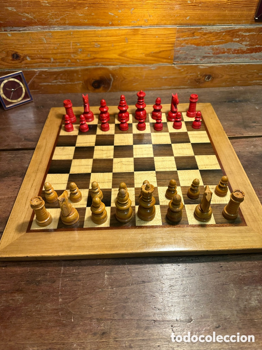 Juegos de mesa: Ajedrez rojo vintage madera - Foto 1