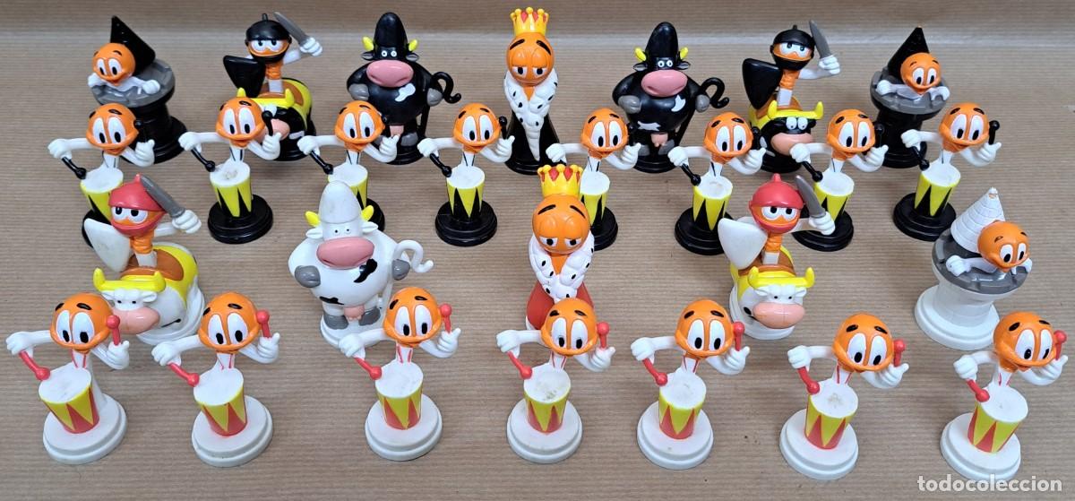 Juegos de mesa: 27 Figuras de Ajedrez de Chupa Cups, a&ntilde;o 1998 - Foto 1