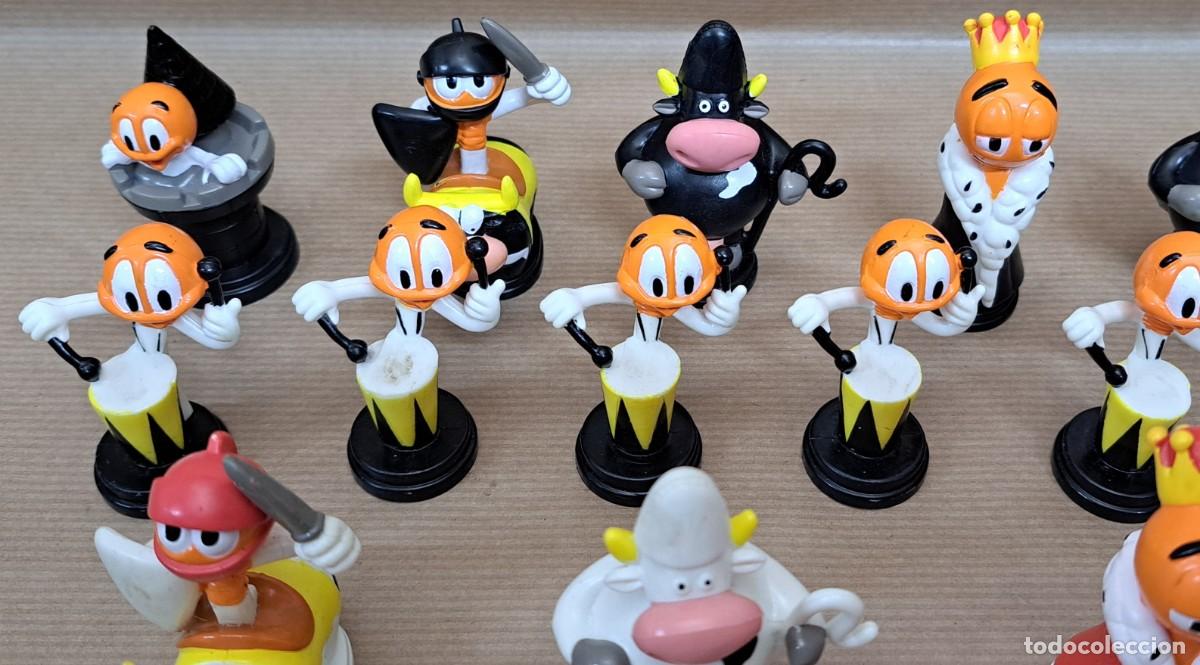 Juegos de mesa: 27 Figuras de Ajedrez de Chupa Cups, a&ntilde;o 1998 - Foto 3