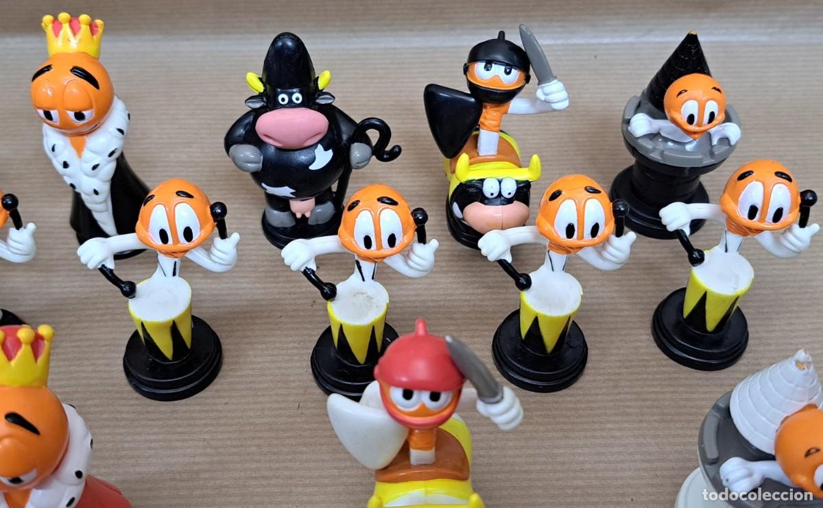 Juegos de mesa: 27 Figuras de Ajedrez de Chupa Cups, a&ntilde;o 1998 - Foto 4