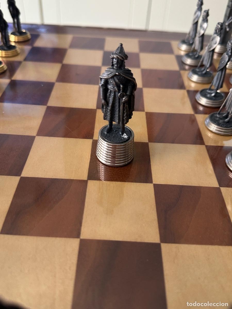 Juegos de mesa: Juego de Ajedrez - Tablero y piezas. - Foto 7