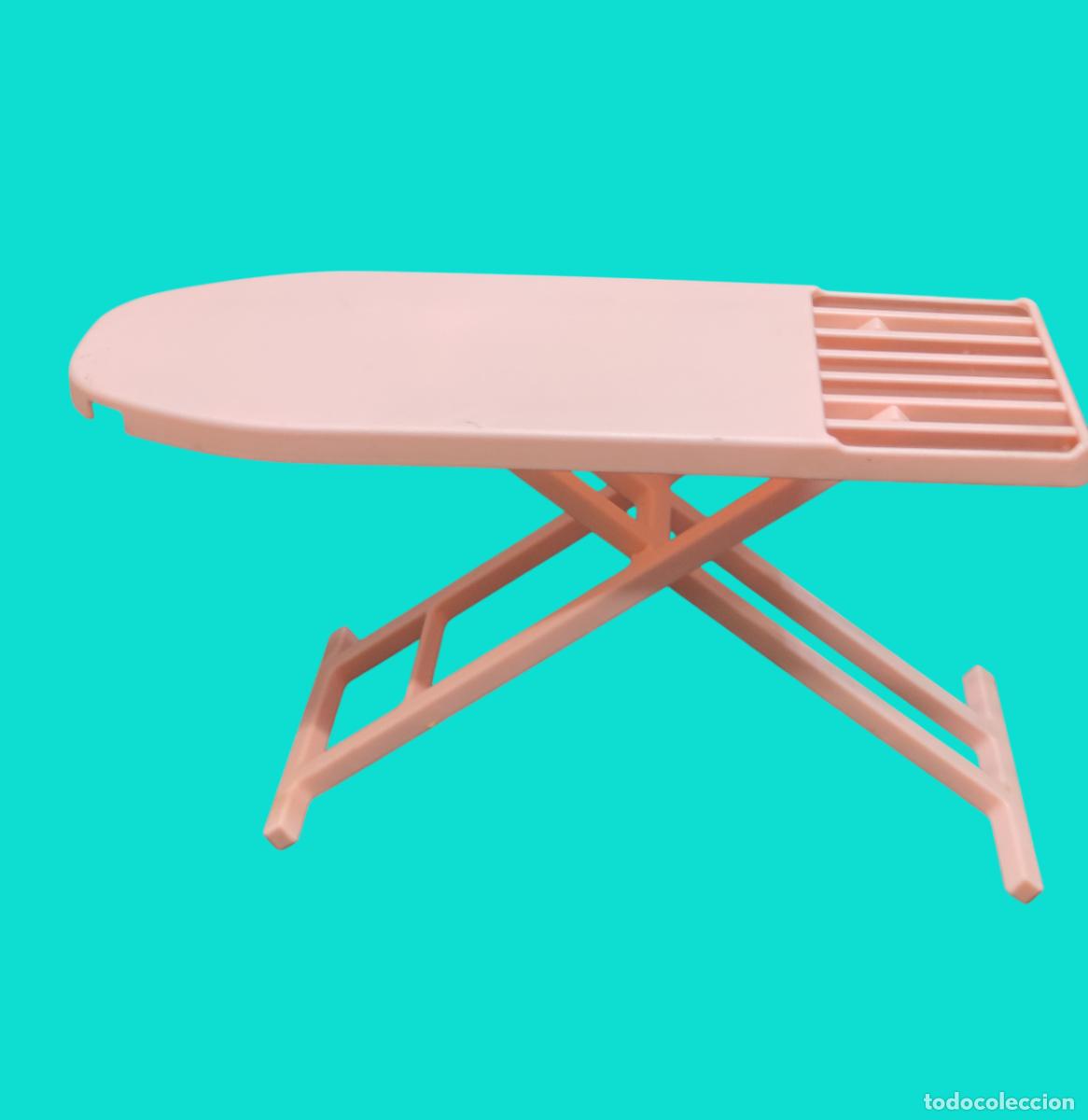 Juegos de mesa: Antigua tabla de plancar de pl&aacute;stico - Foto 2