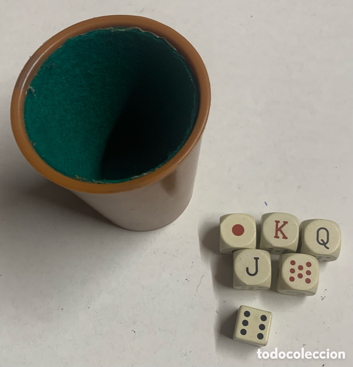 Juegos de mesa: Juego de Dados Pocker Completo - Foto 1