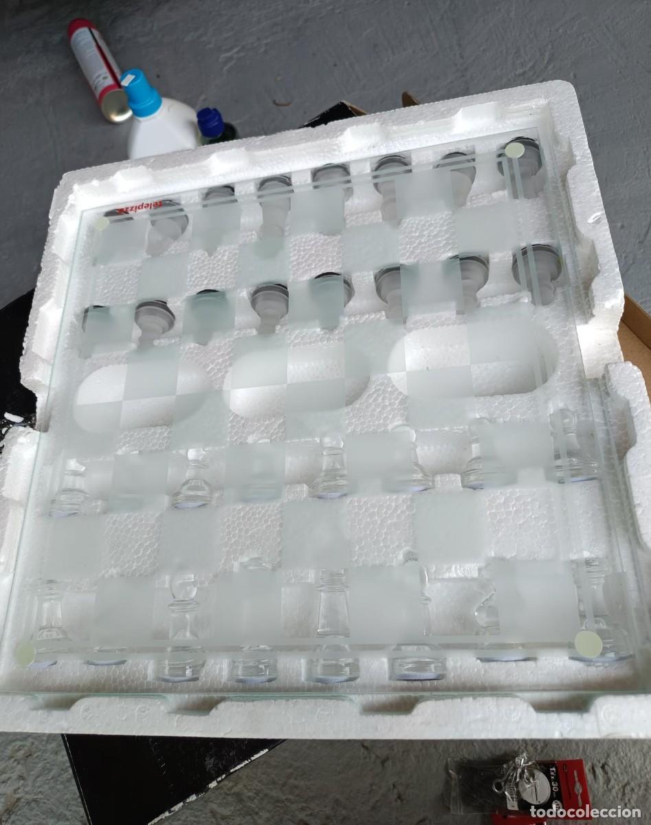 Juegos de mesa: AJEDREZ DE CRISTAL DE TELEPIZZA - Foto 3