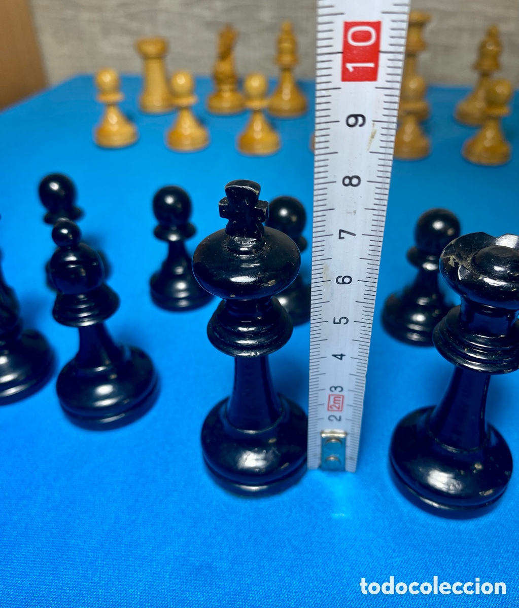 Juegos de mesa: Piezas antiguas de ajedrez de madera - Foto 6