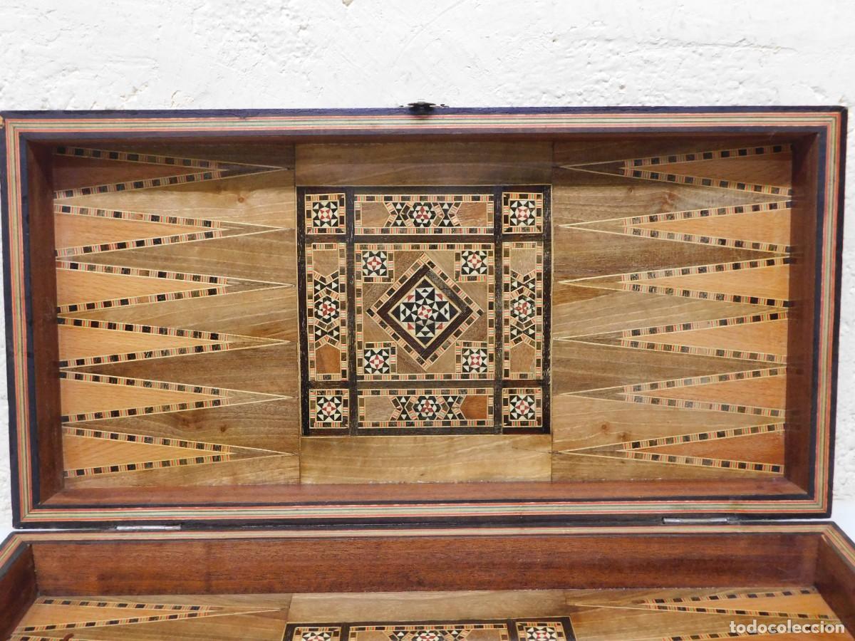 Juegos de mesa: JUEGO BACKGAMMON CON MARQUETERIA - Foto 2