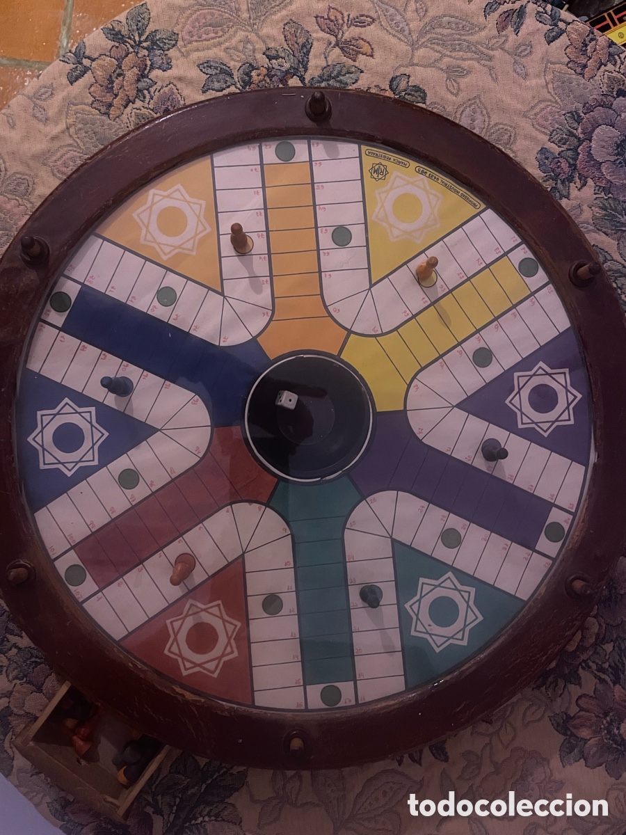 Juegos de mesa: Antiguo parch&iacute;s de madera - Foto 6