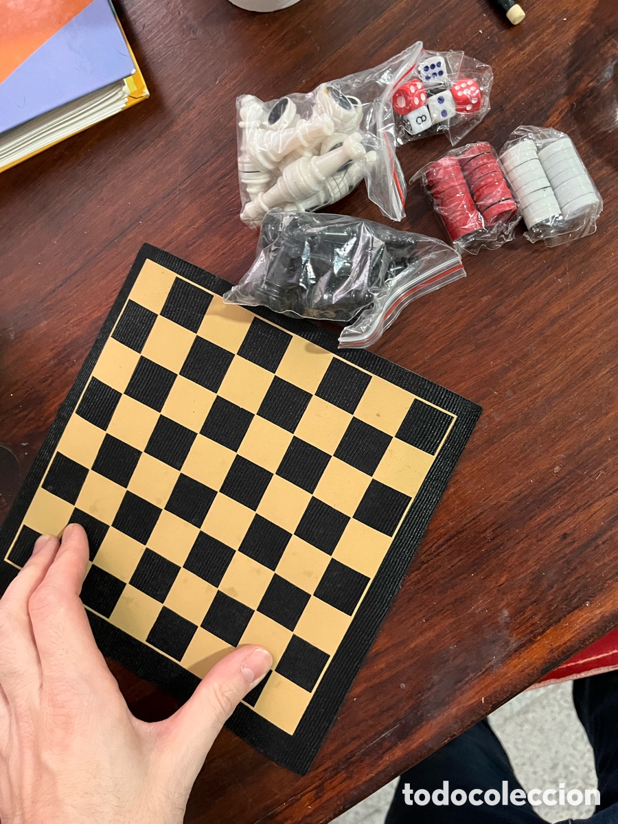 Juegos de mesa: Juego de mesa magn&eacute;tico ajedrez, backgammon y damas. - Foto 4