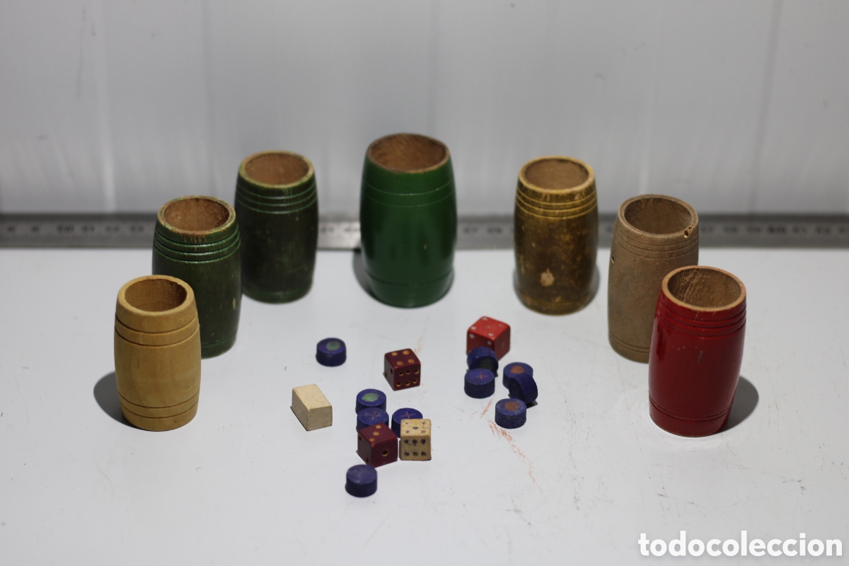 Juegos de mesa: Conjunto de barriles y fichas parchis - Foto 1