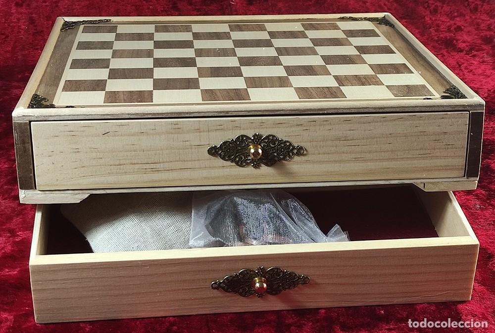 Juegos de mesa: Ajedrez de madera y Damas - Foto 3