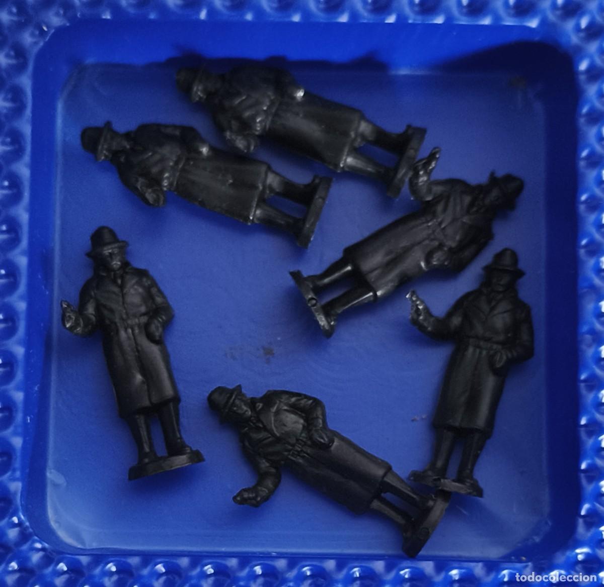 Juegos de mesa: ESPIAS Y CONFIDENTES - Foto 4