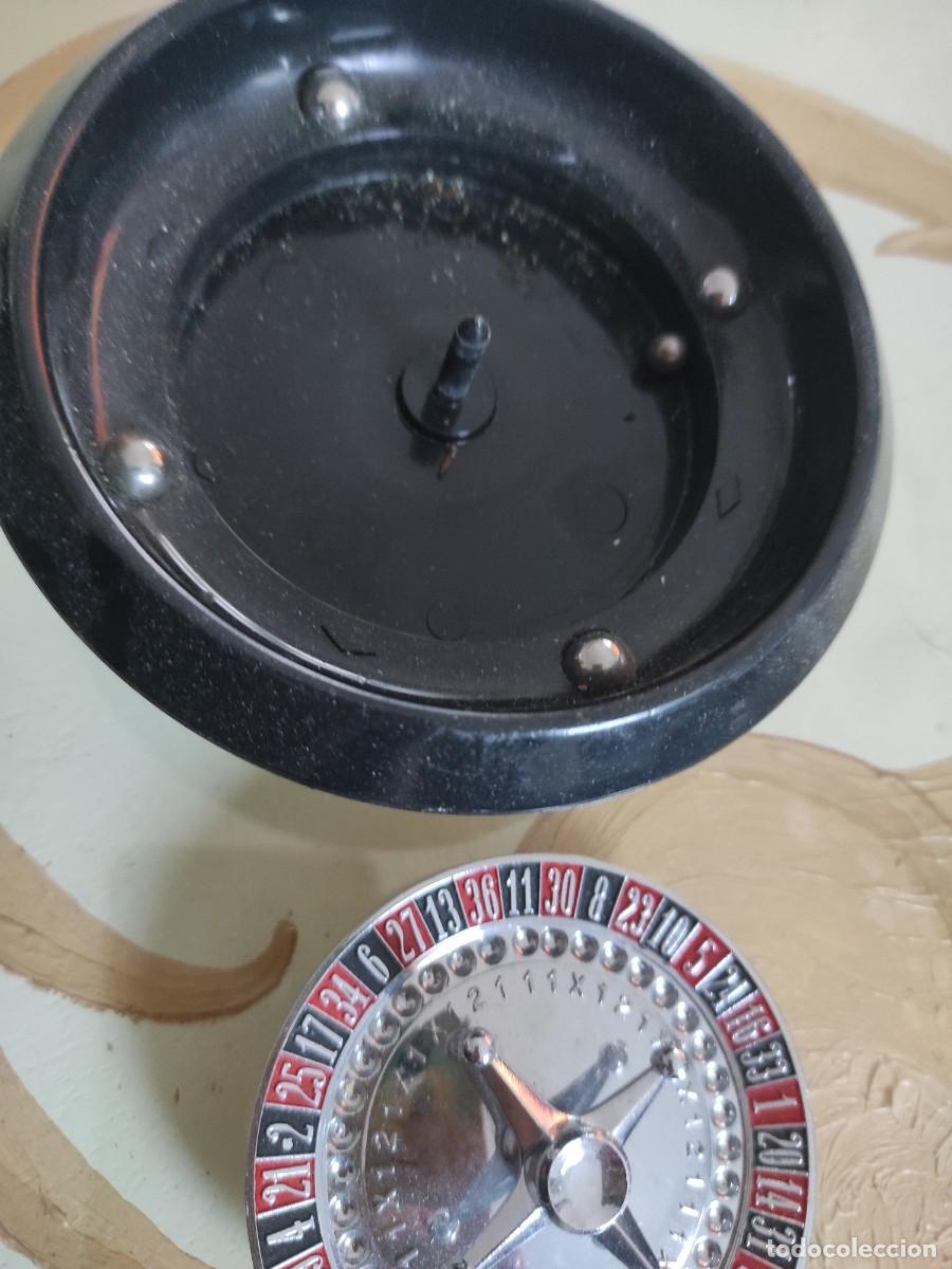 Juegos de mesa: Ruleta de juego con bola - Foto 3