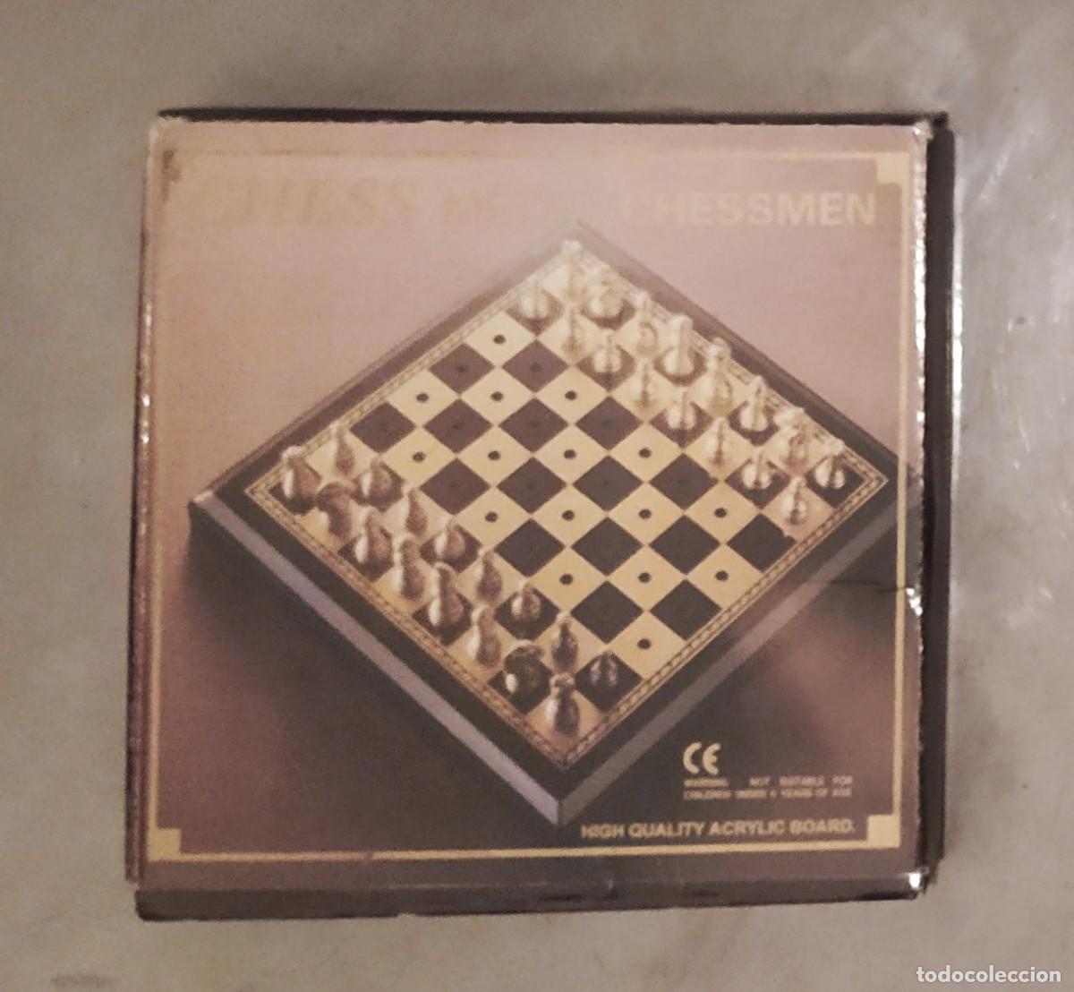 Juegos de mesa: Juego de Ajedrez peque&ntilde;o - Foto 1