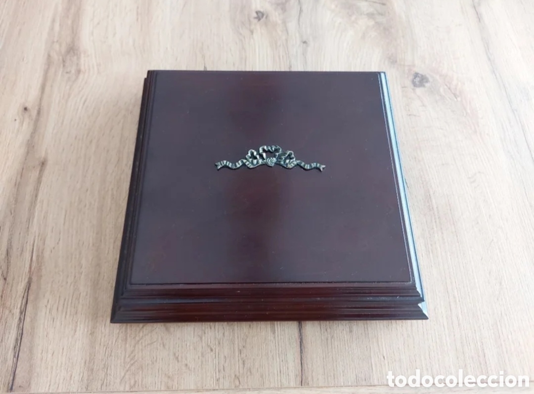 Juegos de mesa: Domin&oacute; renacentista con caja de madera - Foto 3