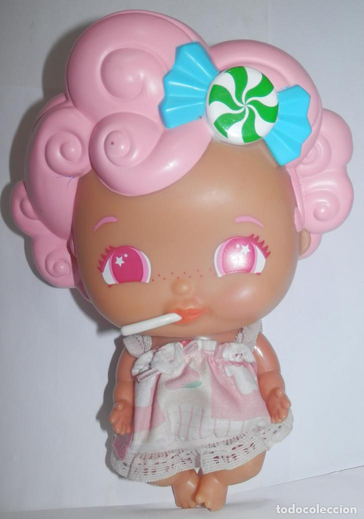 Juegos de mesa: UNA MU&Ntilde;ECA DE LA FAMOSA - Foto 1