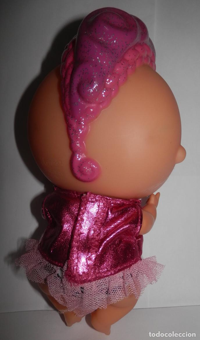 Juegos de mesa: UNA MU&Ntilde;ECA DE LA FAMOSA - Foto 2