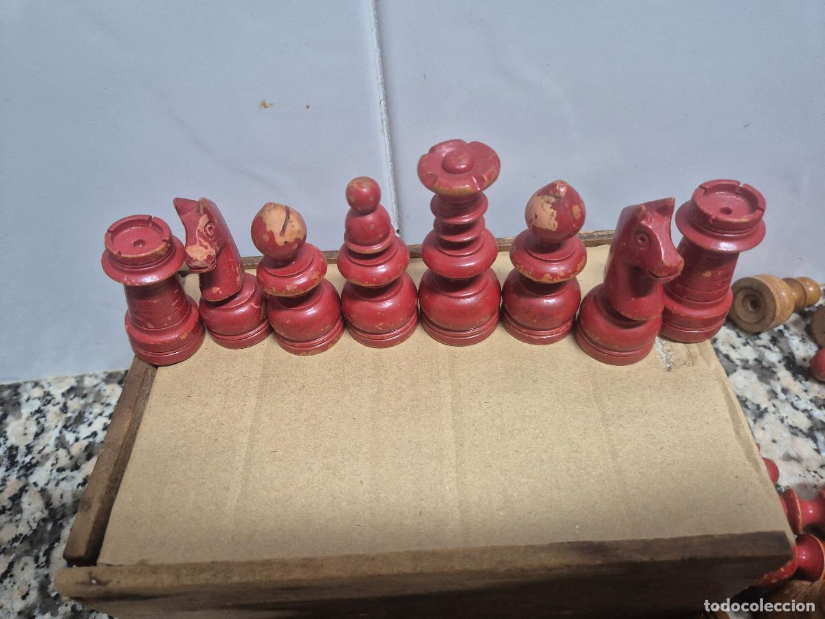 Juegos de mesa: ANTIGUO JUEGO AJEDREZ DE MADERA CON CAJA. - Foto 6