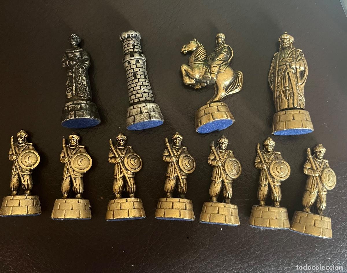 Juegos de mesa: Repuestos ajedrez moros y cristianos - Foto 1