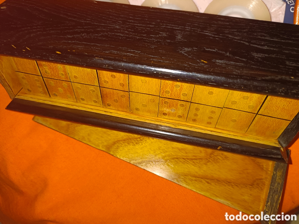 Juegos de mesa: Conjunto antiguo de Dominos en caja de madera - Foto 2