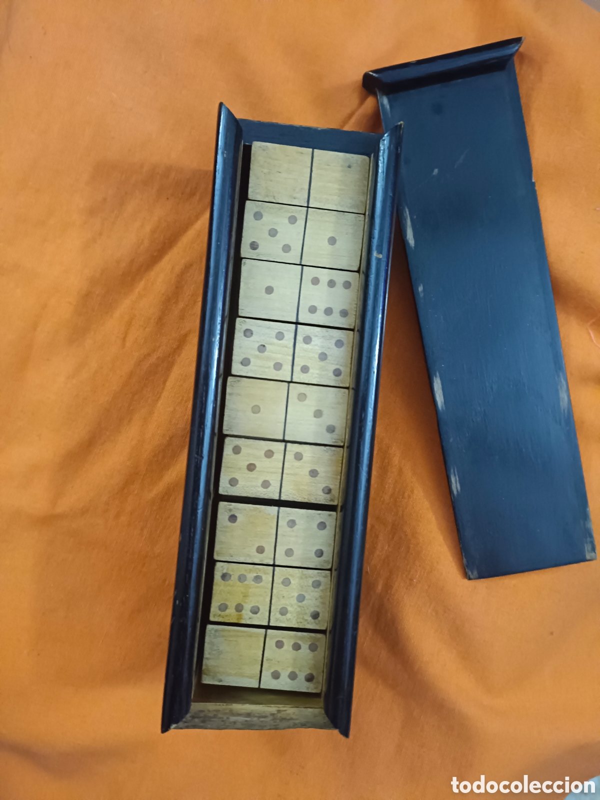 Juegos de mesa: Conjunto antiguo de Dominos en caja de madera - Foto 1