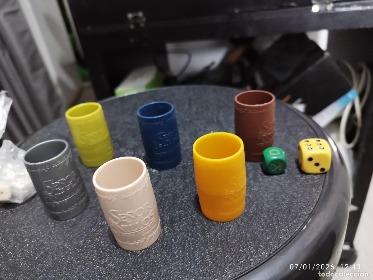Juegos de mesa: 6 Cubiletes y dados El Se&ntilde;or de los Anillos - Foto 3