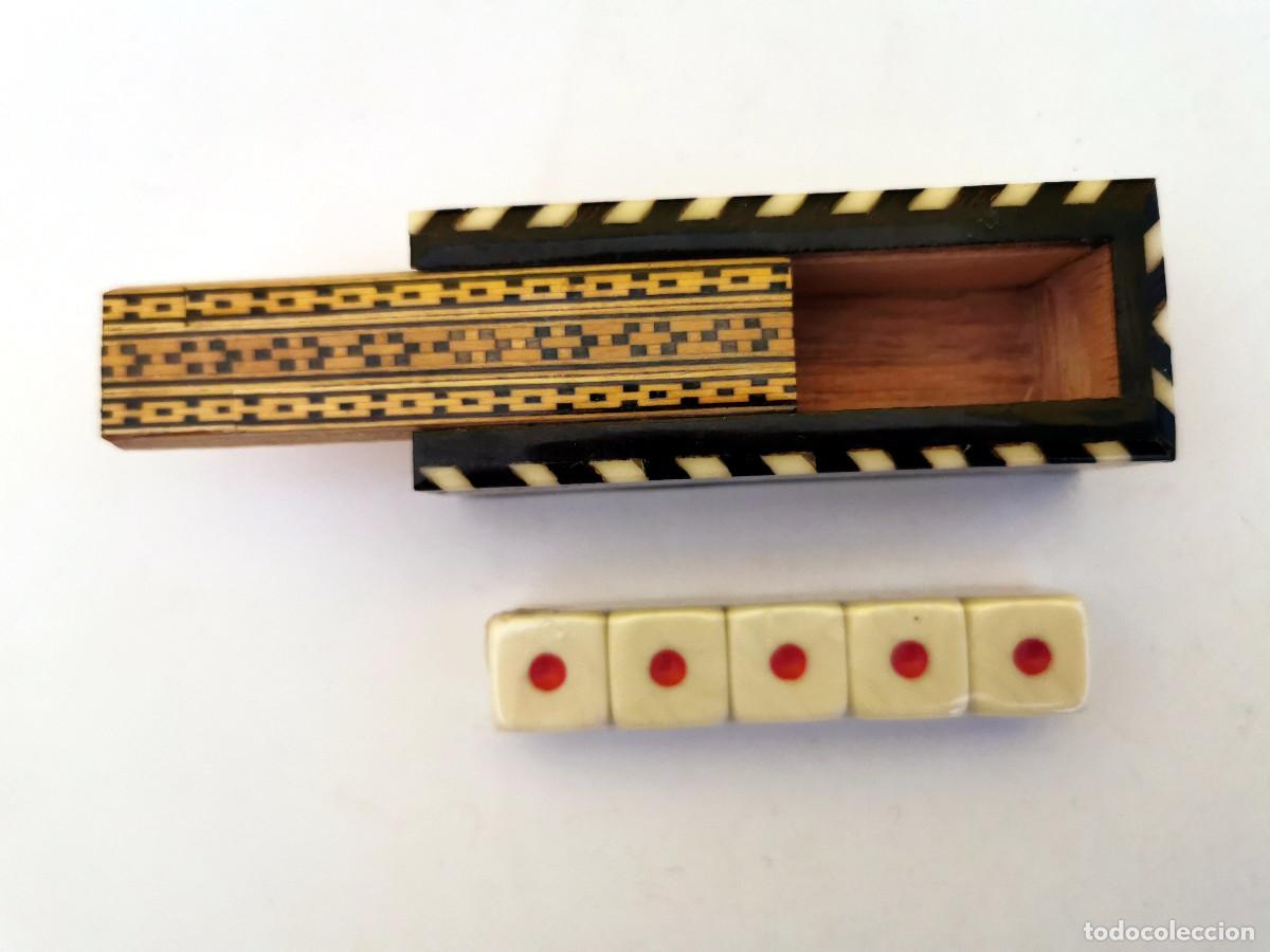 Juegos de mesa: Caja de marqueter&iacute;a con dados de poker - Foto 1