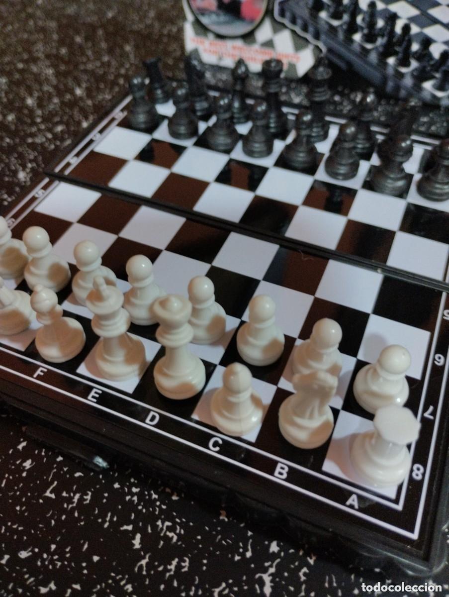 Juegos de mesa: ajedrez de bolsillo-nuevo - Foto 3