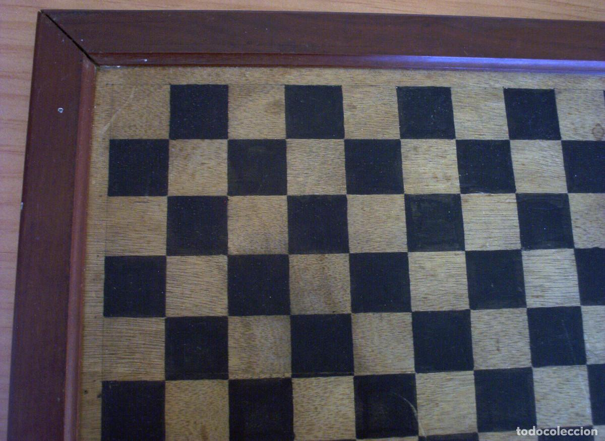 Juegos de mesa: TABLERO DE AJEDREZ Y DE DAMAS - DE MADERA - Foto 3