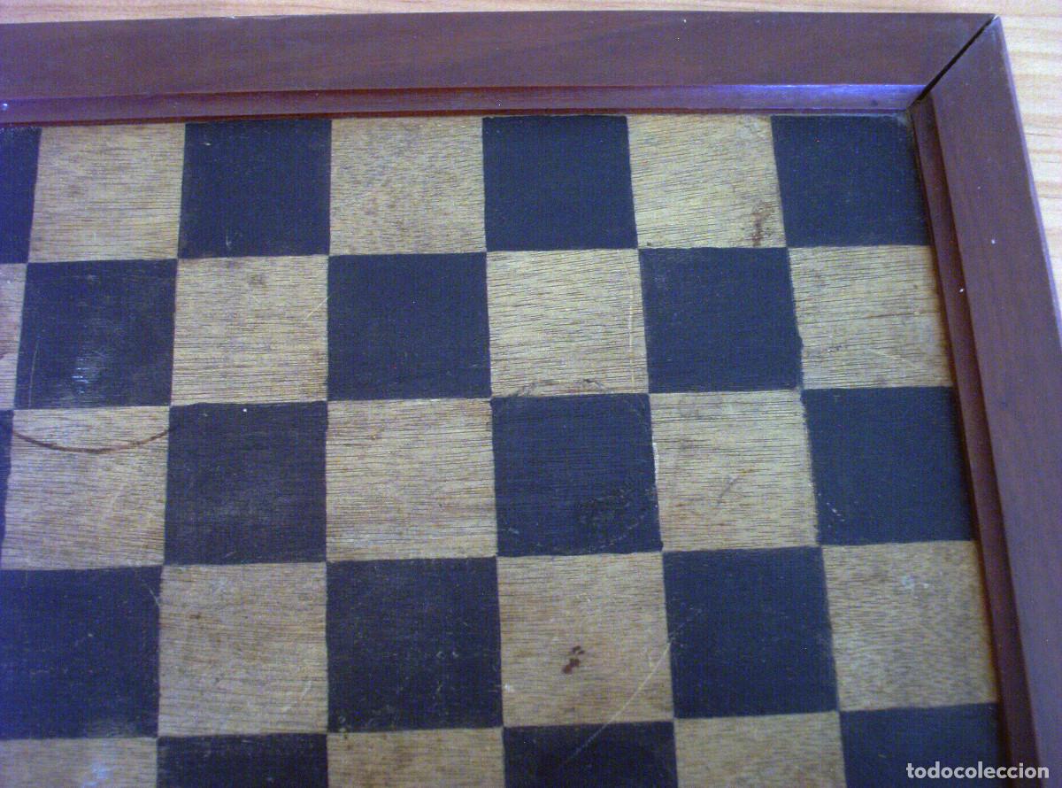 Juegos de mesa: TABLERO DE AJEDREZ Y DE DAMAS - DE MADERA - Foto 7