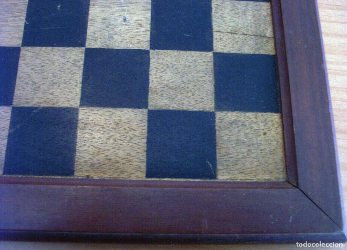 Juegos de mesa: TABLERO DE AJEDREZ Y DE DAMAS - DE MADERA - Foto 9