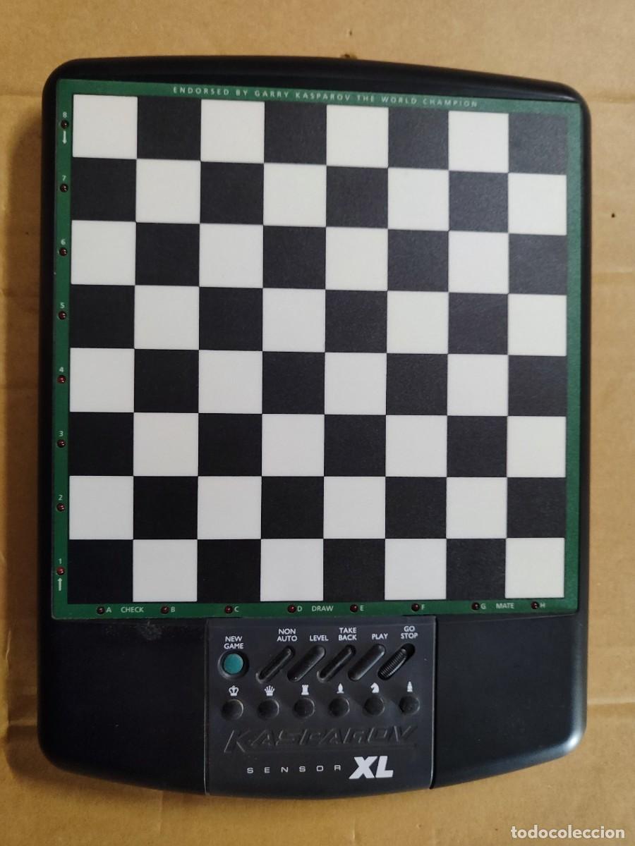 Juegos de mesa: AJEDREZ SENSOR XL KASPAROV - Foto 3