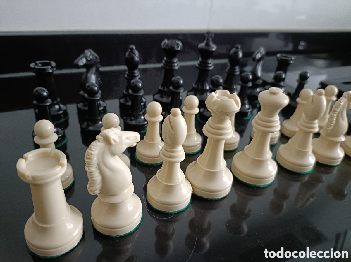 Juegos de mesa: Juego Piezas de Ajedrez - Foto 2
