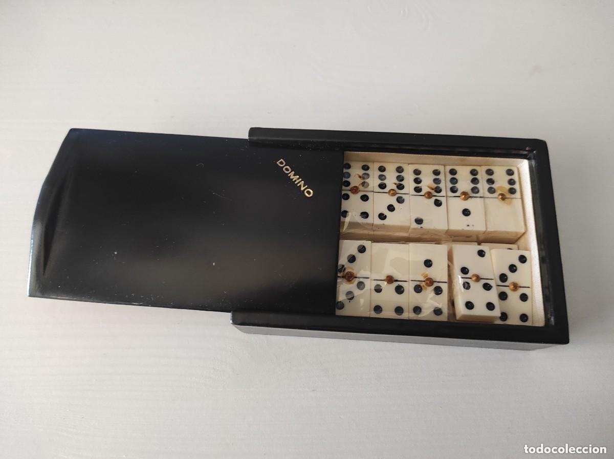 Juegos de mesa: JUEGO DE DOMIN&Oacute; EN ESTUCHE DE PIEL - Foto 1
