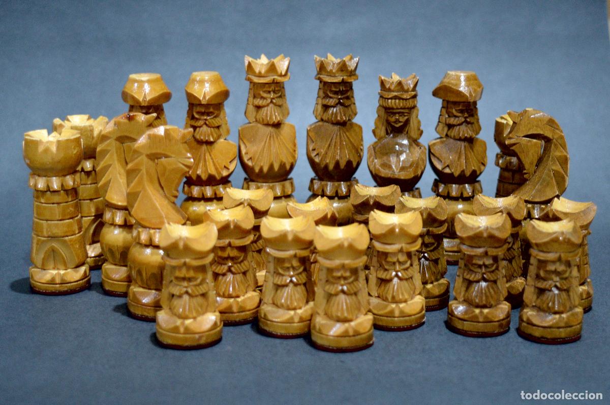Juegos de mesa: LOTE PIEZAS AJEDREZ TEMATICO EN MADERA INCOMPLETO - Foto 1