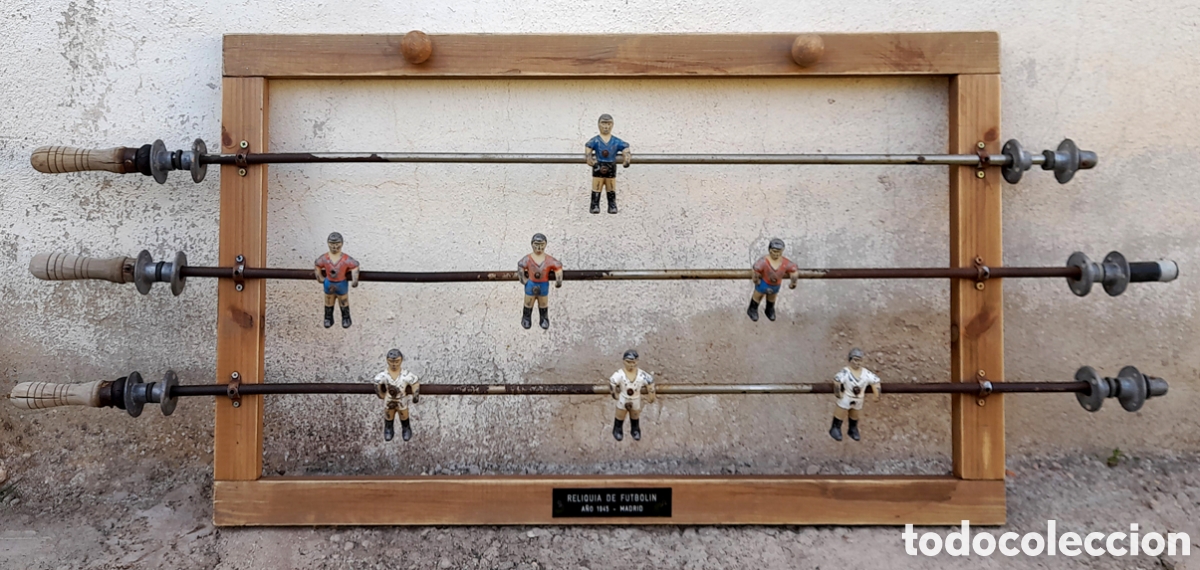 Juegos de mesa: Futbol&iacute;n Antiguo Reliquia 1945 Madrid - Foto 1