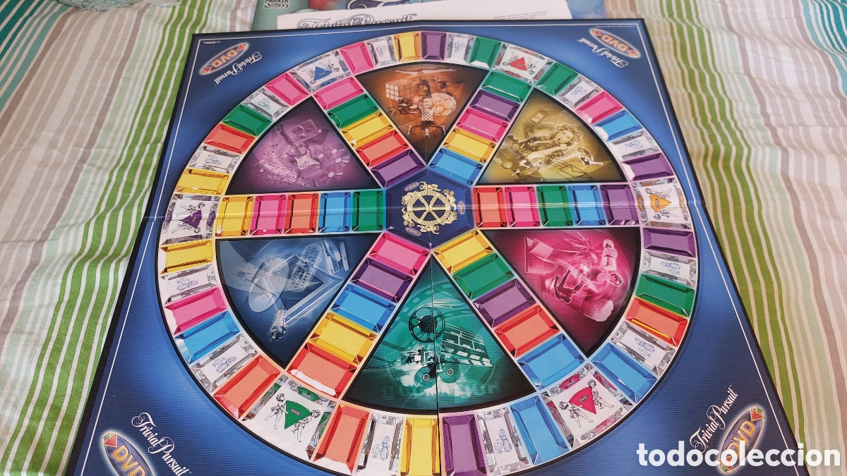 Juegos de mesa: Juego Trivial Pursuit - Foto 3
