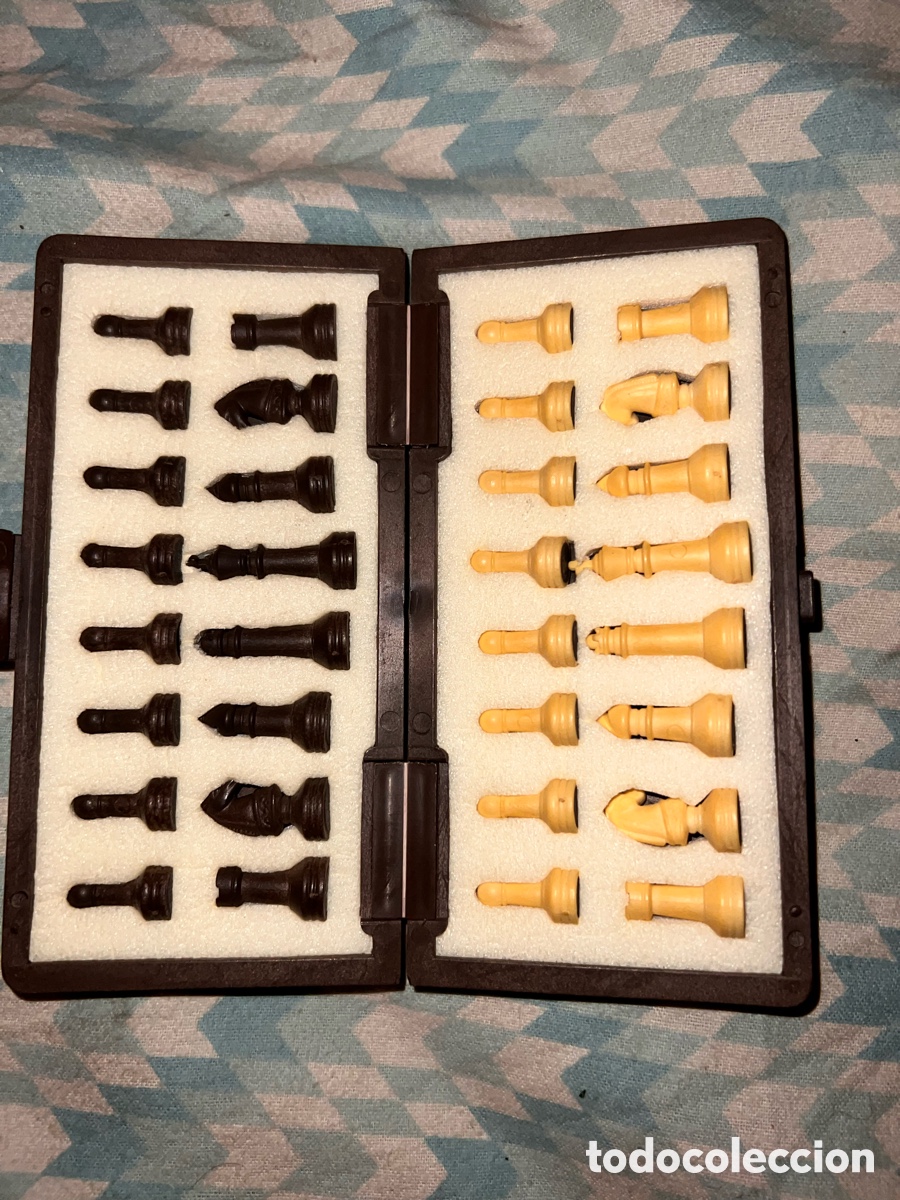 Juegos de mesa: Ajedrez peque&ntilde;o antiguo - Foto 2