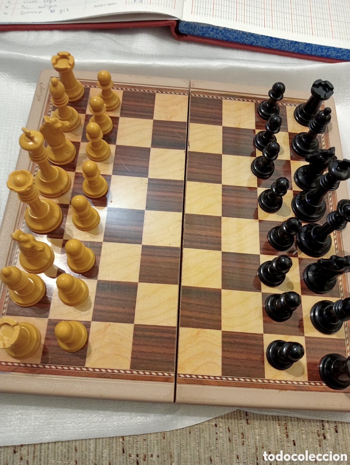 Juegos de mesa: Ajedrez plegable magn&eacute;tico