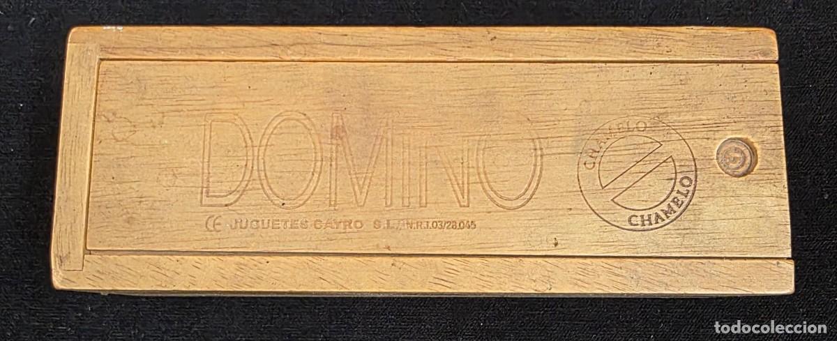 Juegos de mesa: Juego Domin&oacute; antiguo madera Cayro estuche original 17x7 cm vintage