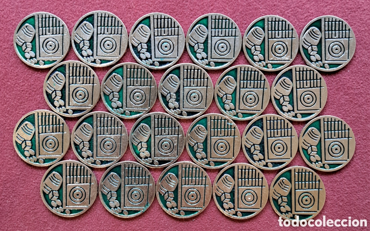 Juegos de mesa: Lote de 22 discos esmaltados para trofeos y medallas. Motivo: juegos de mesa tradicionales