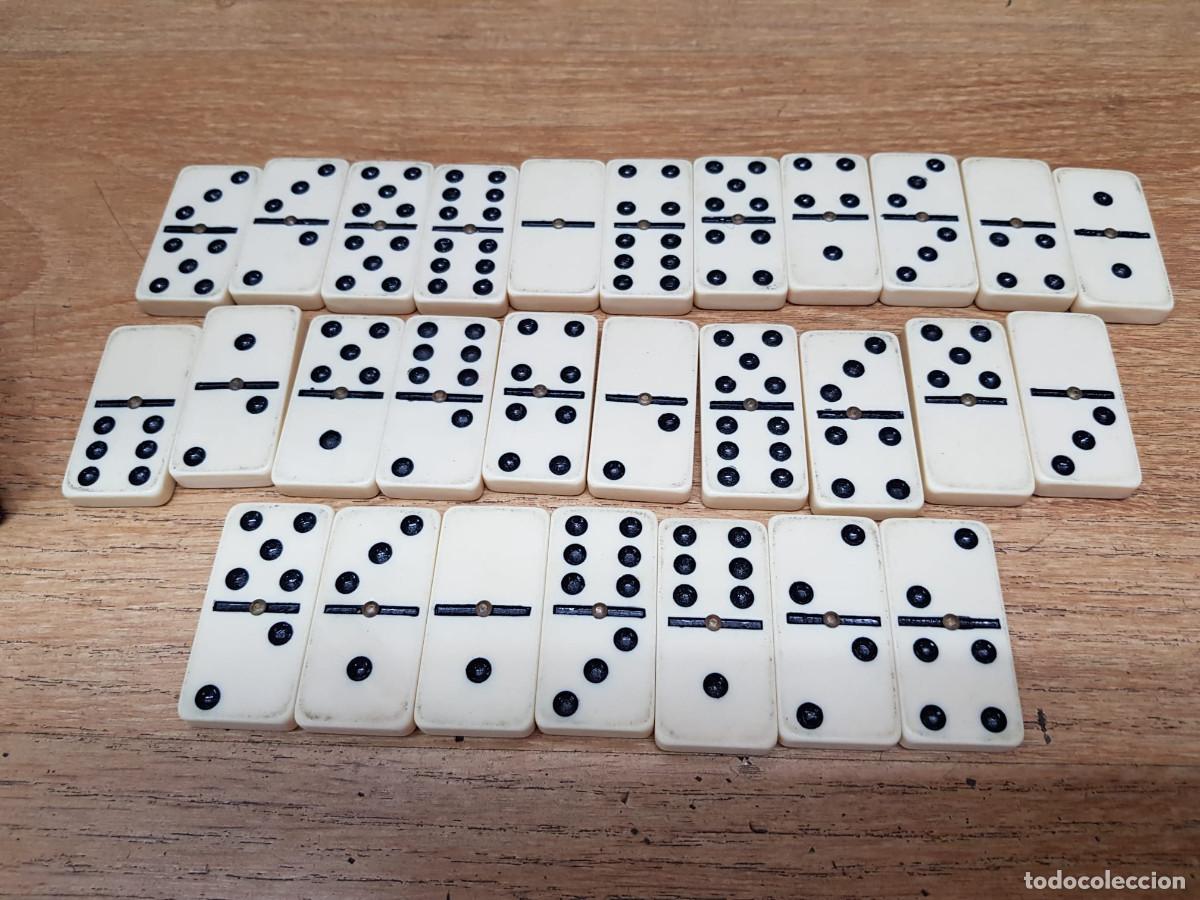 Juegos de mesa: ANTIGUO JUEGO DE DOMINO - Foto 2