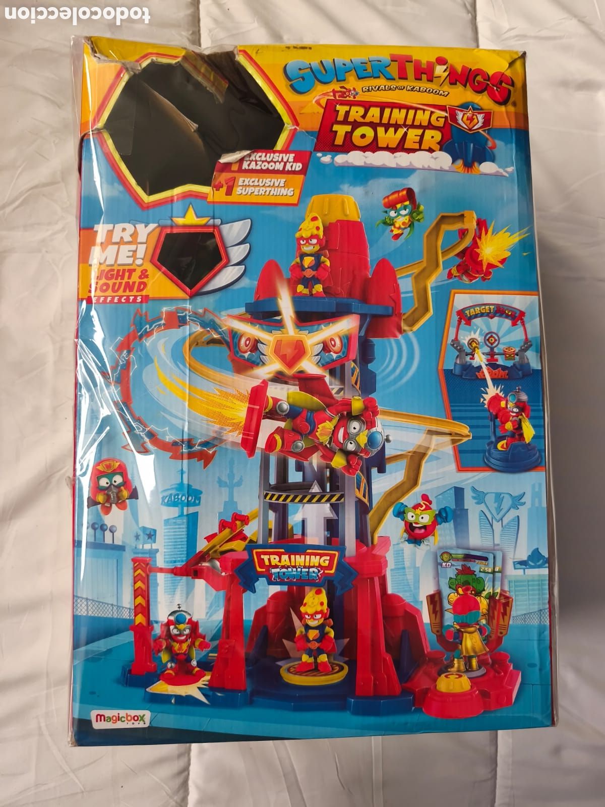 Juegos de mesa: Training Tower. Super Things. 2021.
