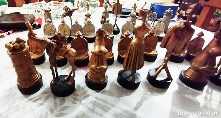 Juegos de mesa: PIEZAS AJEDREZ DE DALI COMPLETO - Foto 2
